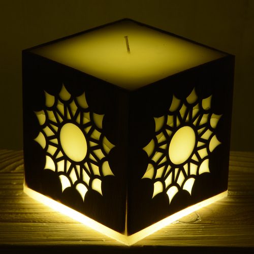 Mandala gyertya vörösfenyő