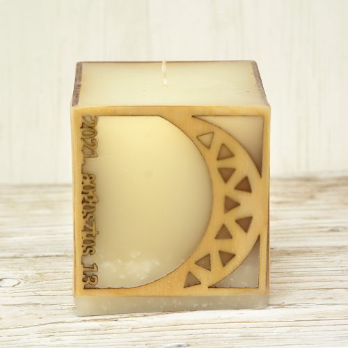 ESKÜVŐ GYERTYA - EGYEDI NÉVVEL ÉS DÁTUMMAL - PÁR