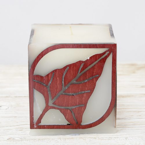 Őszi gyertya falevelekkel évszakgyertya