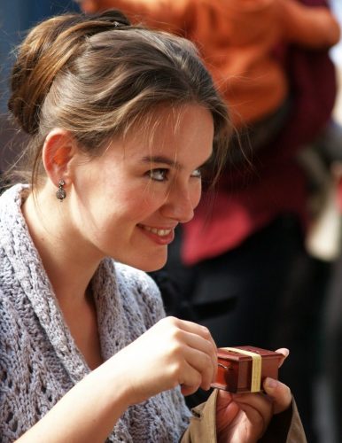 Születésnapi ajándék zenedoboz mahagóni