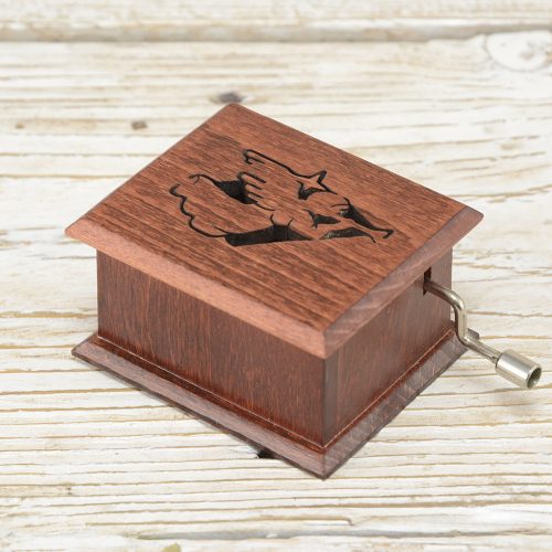 Mennyből az angyal zenedoboz mahagóni