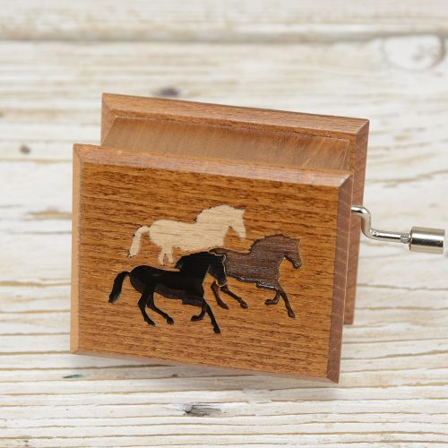 Kodály Háry János Órajáték zenedoboz antik fenyő 